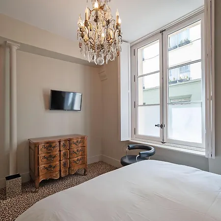 Affittacamere Pavillon Marais 4*