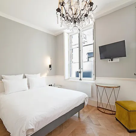 Guest house Pavillon Marais Paris