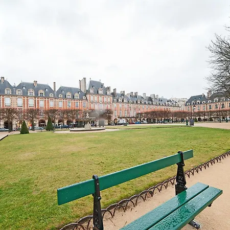 Pavillon Marais Guest house Paris